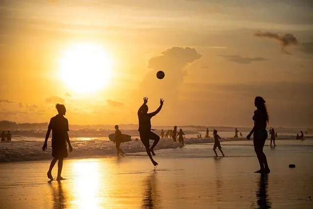 Jeu de plage pour votre EVG à Lisbonne | Enterrement de vie de garçon