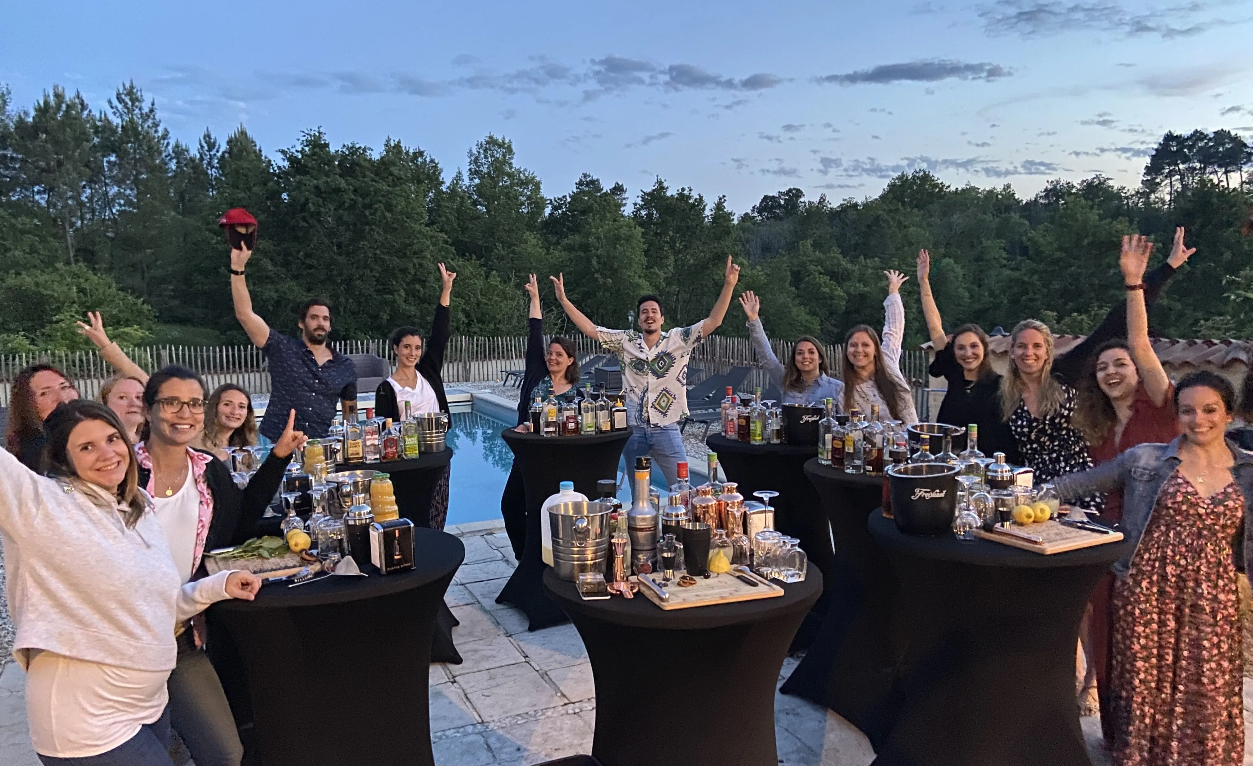 Atelier cocktail à domicile pour votre EVG à Bordeaux | Enterrement de vie de garçon
