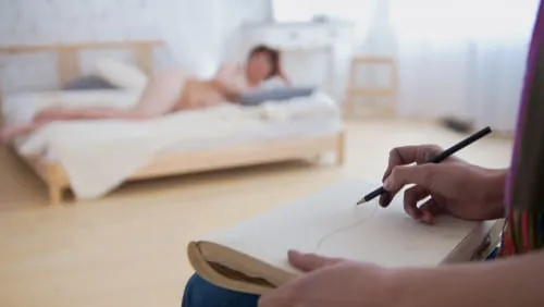 Atelier dessin nu pour votre EVG à Lisbonne | Enterrement de vie de garçon
